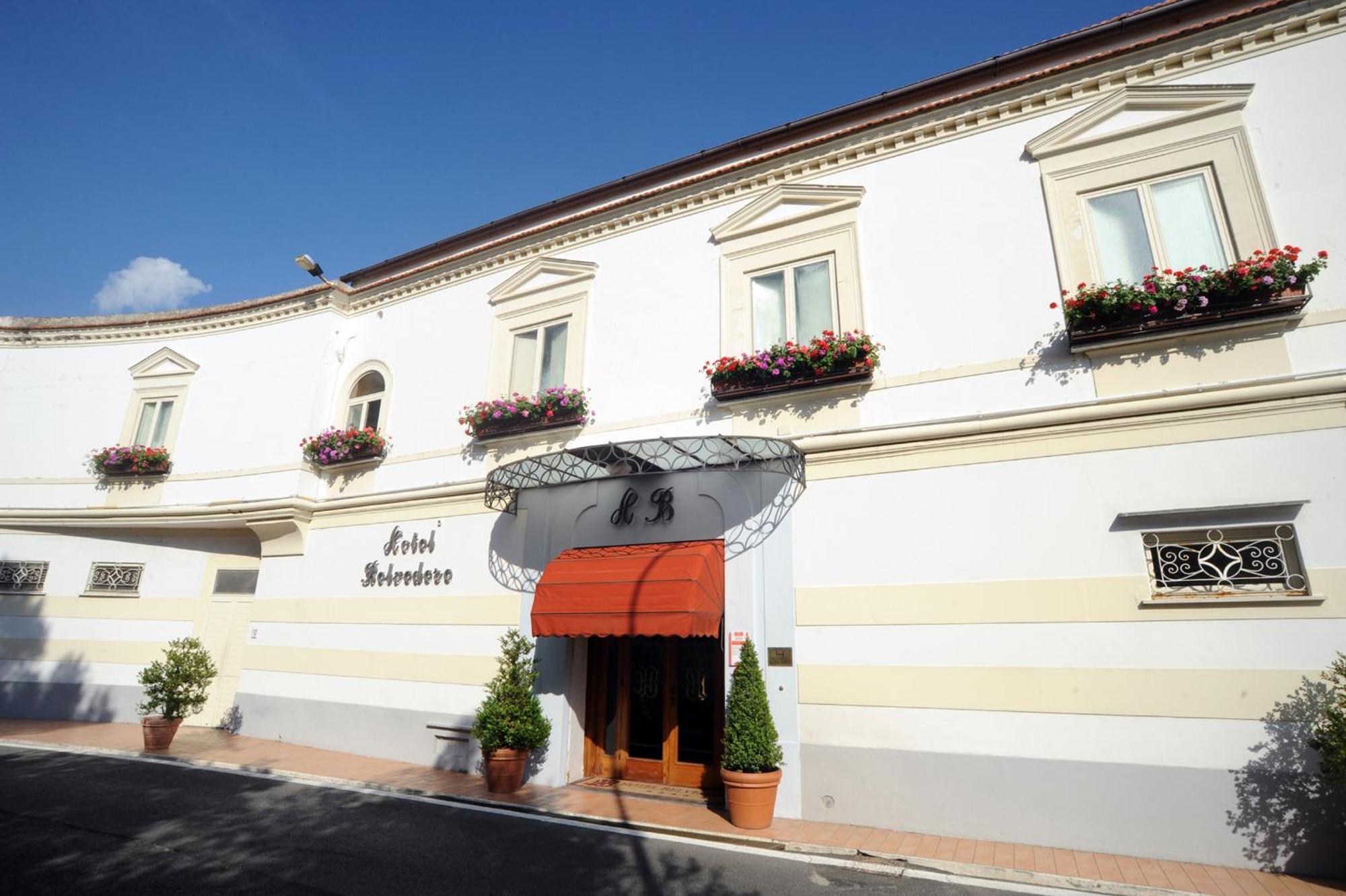 Belvedere 4*