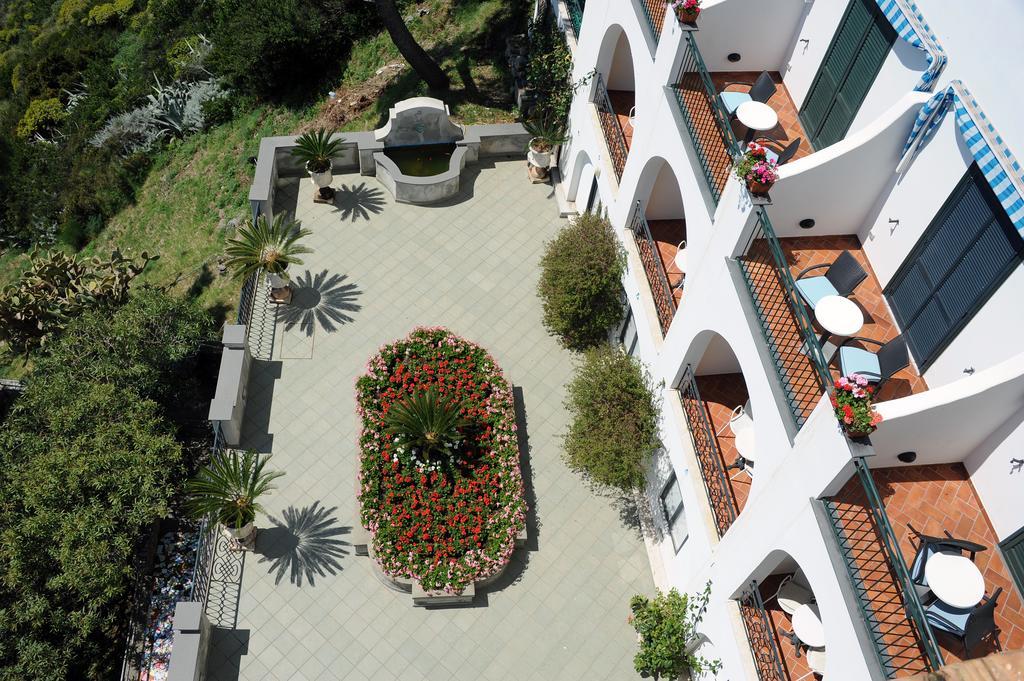 Belvedere Hotel 4*